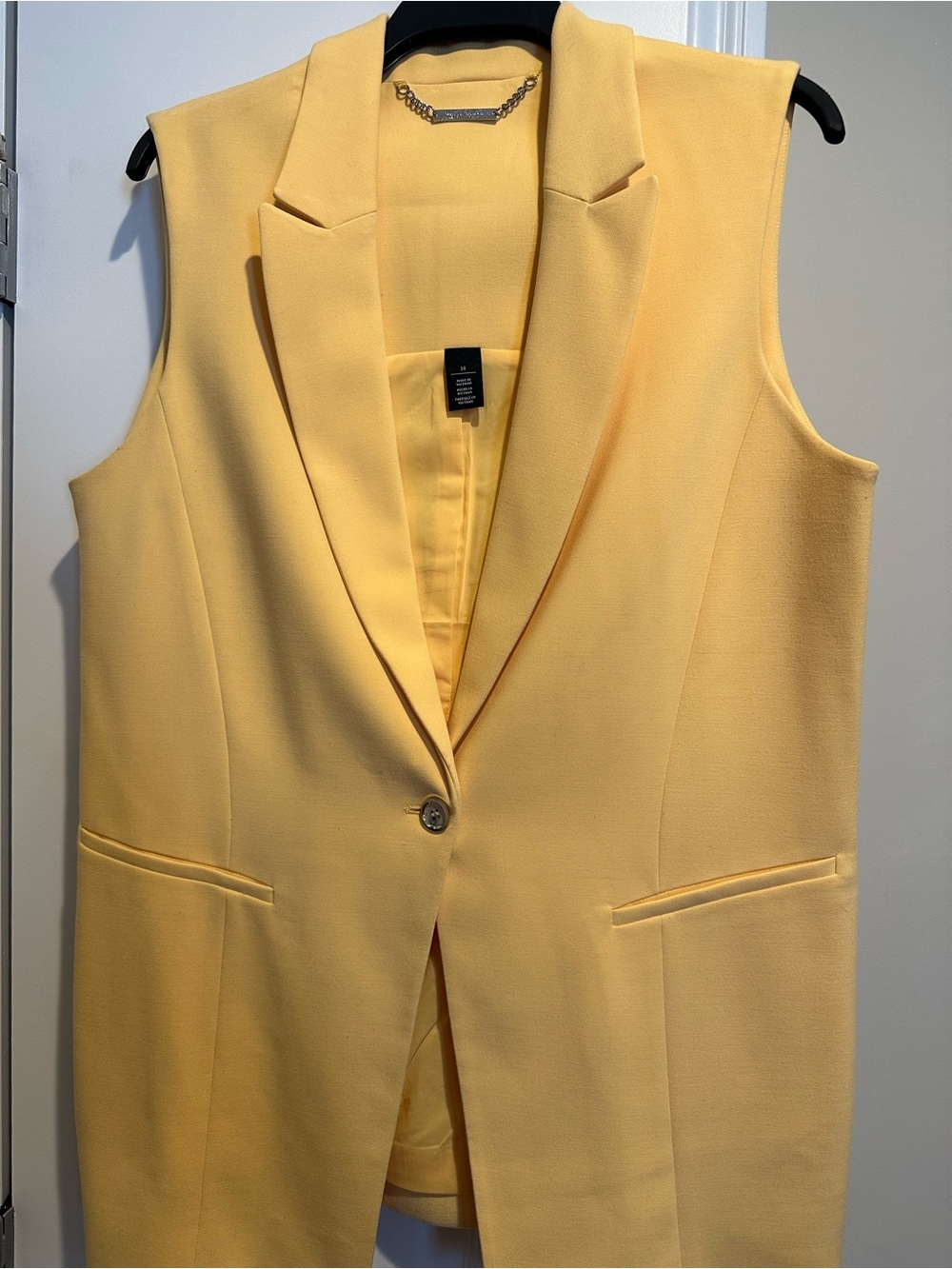 Sleeveless Blazer Vest - Yellow/Gold
